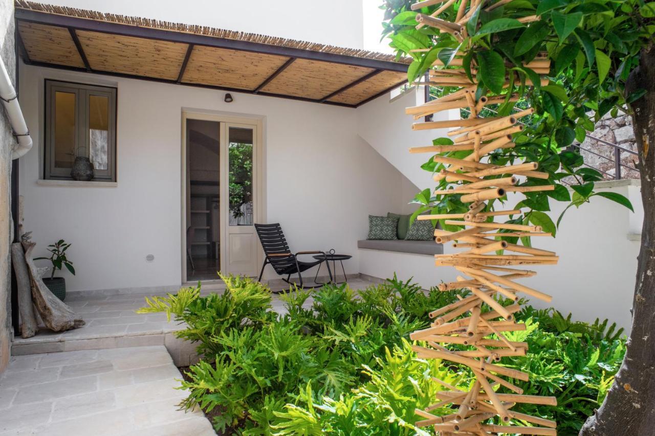 Palazzo Frangipane Bed & Breakfast Salve Dış mekan fotoğraf